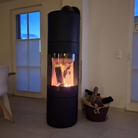 Modernes Reetdach-Ostseeferienhaus Bella Mare, Insel Usedom Mit Sauna, Kamin & Sonnenterrasse Zirchow Ngoại thất bức ảnh